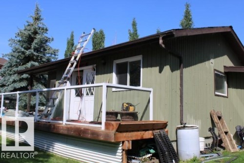 28 Silver Beach, Rural Wetaskiwin County, AB - Outdoor With Exterior