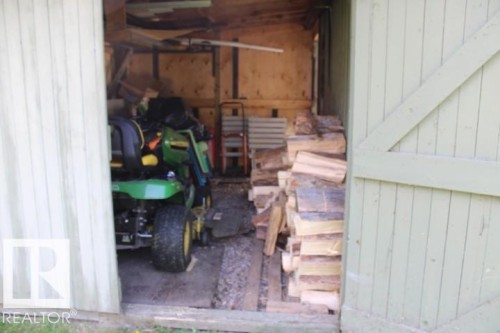 28 Silver Beach, Rural Wetaskiwin County, AB -  With Exterior