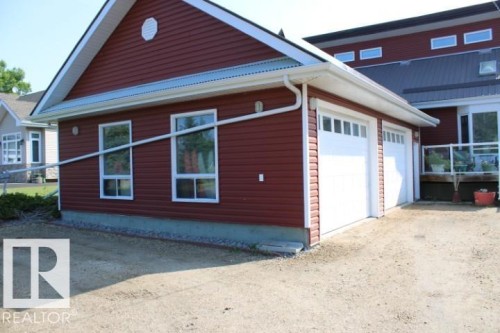 28 Silver Beach, Rural Wetaskiwin County, AB - Outdoor With Exterior