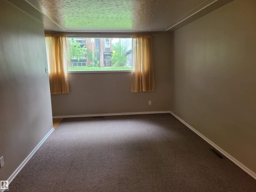 10115 83 Avenue Nw, Edmonton, AB - Indoor Photo Showing Other Room