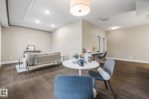 203 10006 83 Ave, Edmonton, AB - Indoor