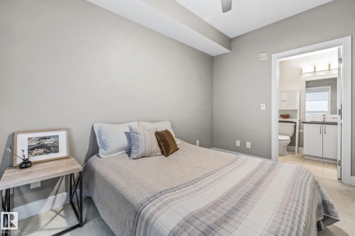203 10006 83 Ave, Edmonton, AB - Indoor Photo Showing Bedroom