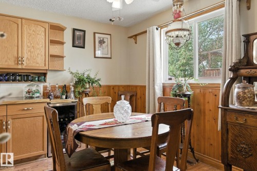 9608 98A Street, Morinville, AB - Indoor Photo Showing Dining Room