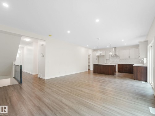 23A Sable Crescent, St. Albert, AB - Indoor Photo Showing Kitchen