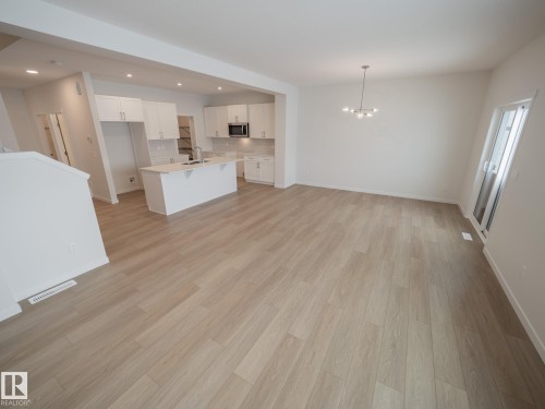 8720 224 Street, Edmonton, AB - Indoor Photo Showing Kitchen