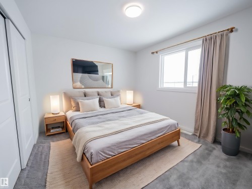 8720 224 Street, Edmonton, AB - Indoor Photo Showing Bedroom