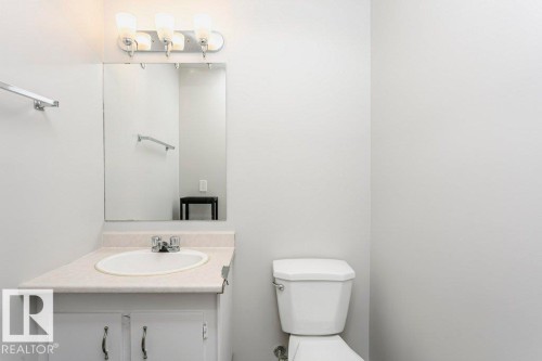 404 10320 113 Street, Edmonton, AB - Indoor Photo Showing Bathroom
