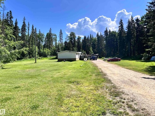 3260 Calling Lake Drive, Calling Lake, AB - Outdoor