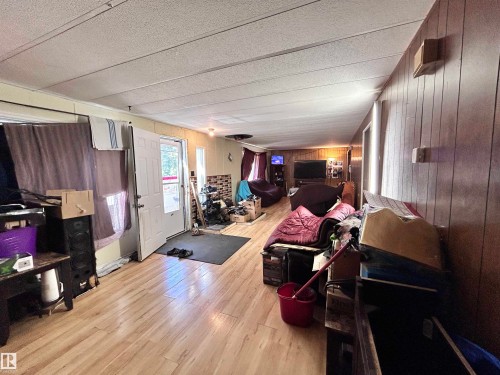 3260 Calling Lake Drive, Calling Lake, AB - Indoor