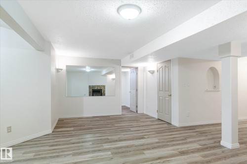 4908 187 Street, Edmonton, AB - Indoor Photo Showing Other Room