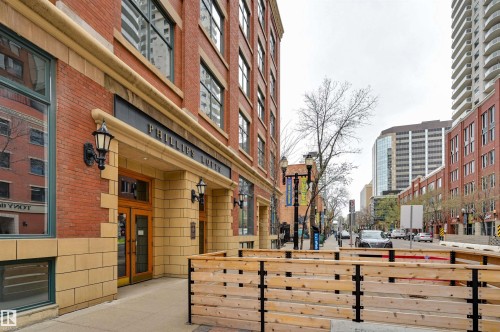 504 10169 104 Street, Edmonton, AB - Outdoor