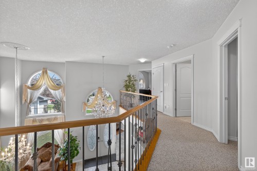 10671 180 Avenue, Edmonton, AB - Indoor Photo Showing Other Room
