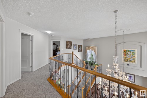 10671 180 Avenue, Edmonton, AB - Indoor Photo Showing Other Room