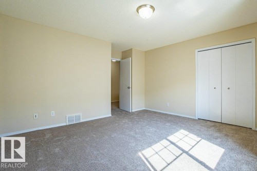 41 8304 11 Avenue, Edmonton, AB - Indoor Photo Showing Other Room
