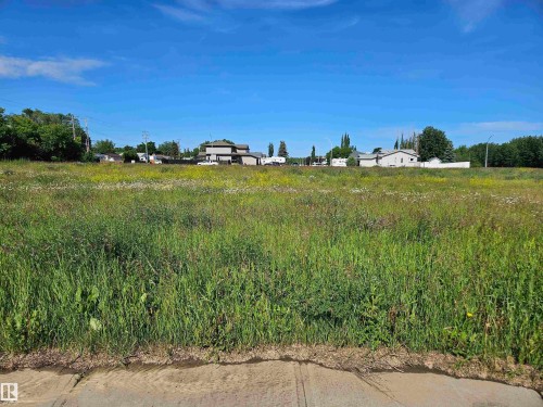 4820 54 Avenue, Redwater, AB 