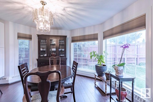 516 3 Perron Street, St. Albert, AB - Indoor Photo Showing Dining Room