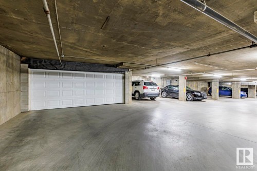 516 3 Perron Street, St. Albert, AB - Indoor Photo Showing Garage