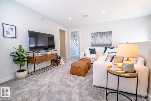 18166 73A Street, Edmonton, AB - Indoor Photo Showing Other Room