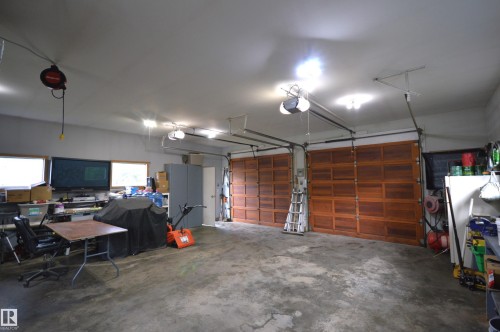 65001 Rge Rd 474, Rural Bonnyville M.D., AB - Indoor Photo Showing Garage