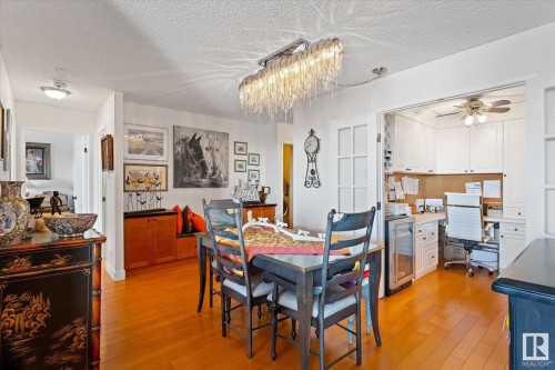1002 9923 103 Street, Edmonton, AB - Indoor Photo Showing Dining Room