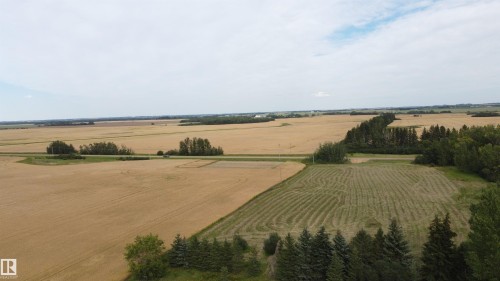 Hwy 613 Rge Rd 235, Rural Wetaskiwin County, AB 