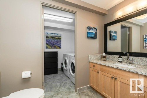 203 10009 102 Avenue, Edmonton, AB - Indoor Photo Showing Other Room