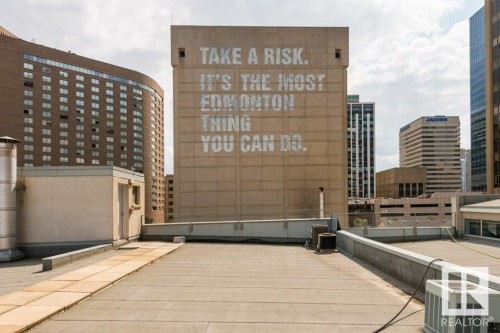 203 10009 102 Avenue, Edmonton, AB - Outdoor