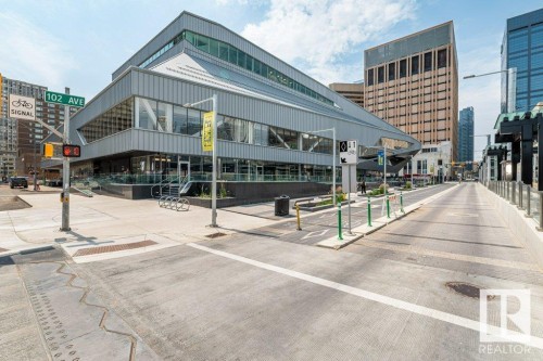 203 10009 102 Avenue, Edmonton, AB - Outdoor