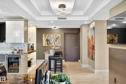 1601 10045 118 Street, Edmonton, AB - Indoor Photo Showing Other Room