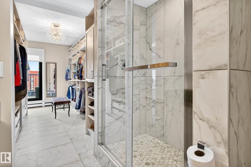 1601 10045 118 Street, Edmonton, AB - Indoor Photo Showing Bathroom