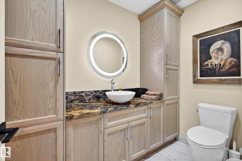 1601 10045 118 Street, Edmonton, AB - Indoor Photo Showing Bathroom
