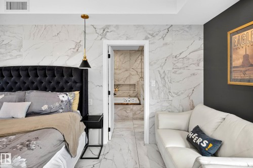 1601 10045 118 Street, Edmonton, AB - Indoor Photo Showing Bedroom