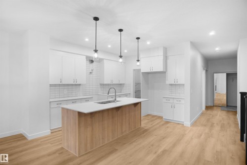 87 Jubilation Drive, St. Albert, AB - Indoor Photo Showing Kitchen With Upgraded Kitchen