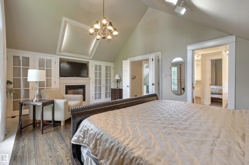 10226 Connaught Drive, Edmonton, AB - Indoor Photo Showing Bedroom