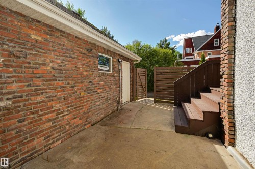 10226 Connaught Drive, Edmonton, AB - Outdoor