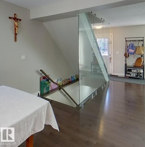 15 7289 South Terwillegar Drive, Edmonton, AB - Indoor