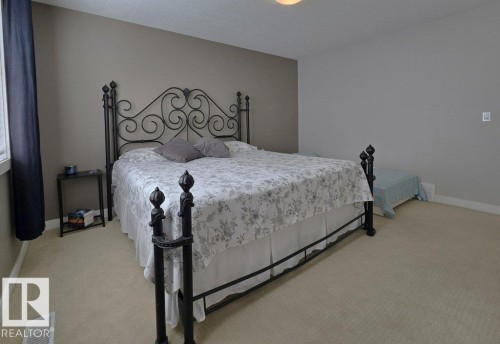 15 7289 South Terwillegar Drive, Edmonton, AB - Indoor Photo Showing Bedroom