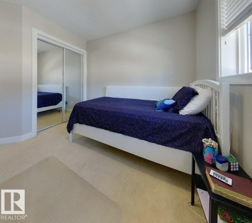 15 7289 South Terwillegar Drive, Edmonton, AB - Indoor Photo Showing Bedroom