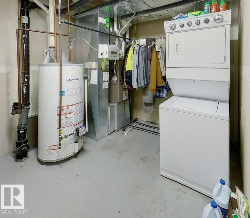 15 7289 South Terwillegar Drive, Edmonton, AB - Indoor Photo Showing Laundry Room