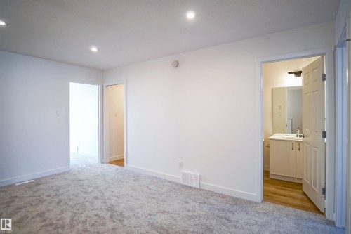 9732 Carson Place, Edmonton, AB - Indoor