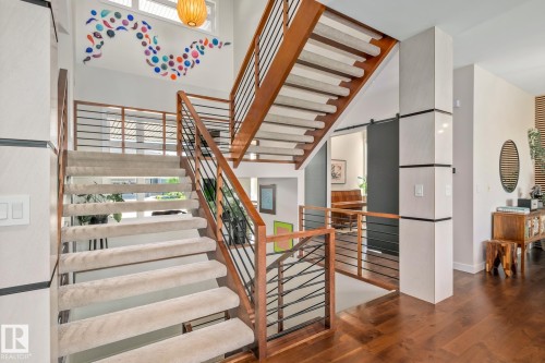 699 Howatt Drive, Edmonton, AB - Indoor Photo Showing Other Room