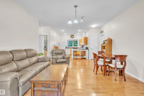 1 62313B Rge Rd 421 Road Nw, Rural Bonnyville M.D., AB - Indoor Photo Showing Living Room