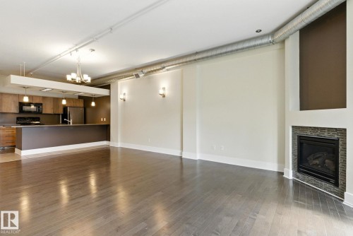 204 11633 105 Avenue, Edmonton, AB - Indoor With Fireplace