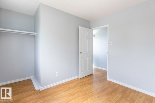 51 Mcleod Place, Edmonton, AB - Indoor Photo Showing Other Room
