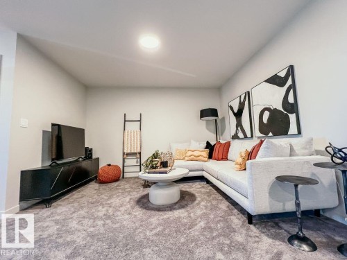 312 30 Street, Edmonton, AB - Indoor