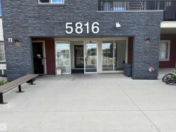 122 5816 Mullen Place  Edmonton, AB T6R 0W3