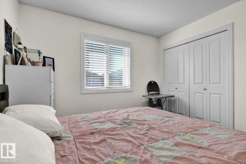 16540 131 Street, Edmonton, AB - Indoor Photo Showing Bedroom