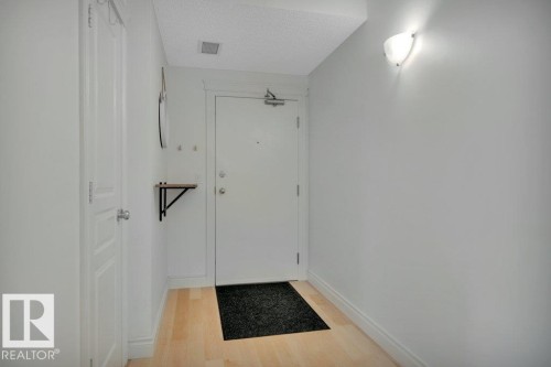 306 10232 115 Street, Edmonton, AB - Indoor Photo Showing Other Room