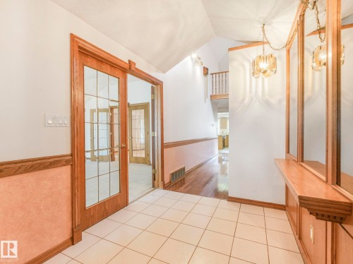 1820 Bearspaw Drive W, Edmonton, AB - Indoor Photo Showing Other Room