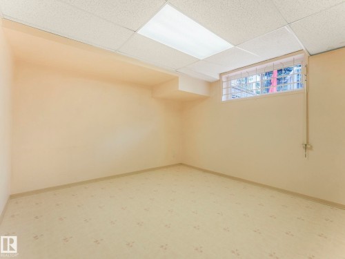 1820 Bearspaw Drive W, Edmonton, AB - Indoor Photo Showing Basement